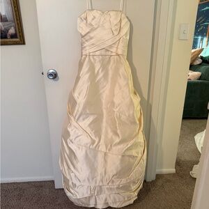 Ulla-Maija Strapless Cream Gown